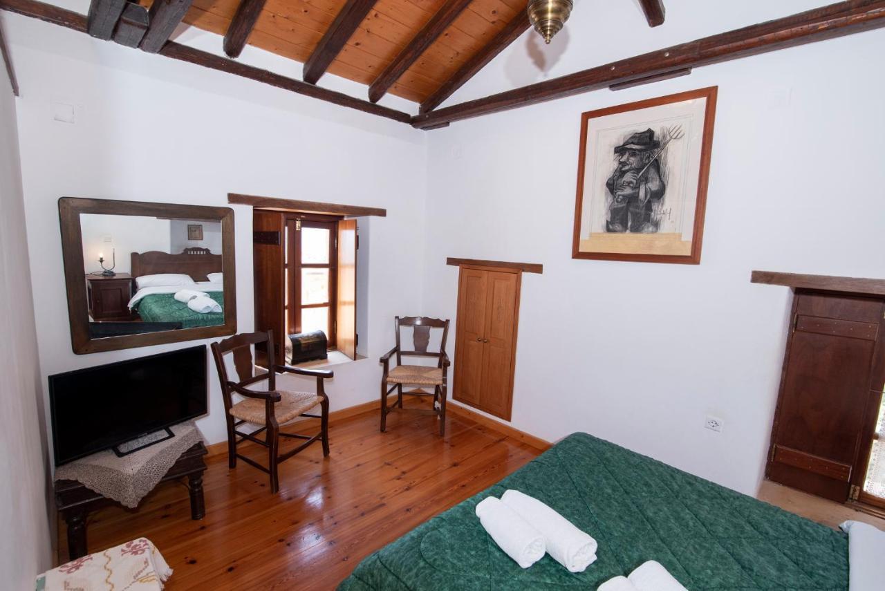 Goulas Traditional Guesthouse Monemvasía Buitenkant foto