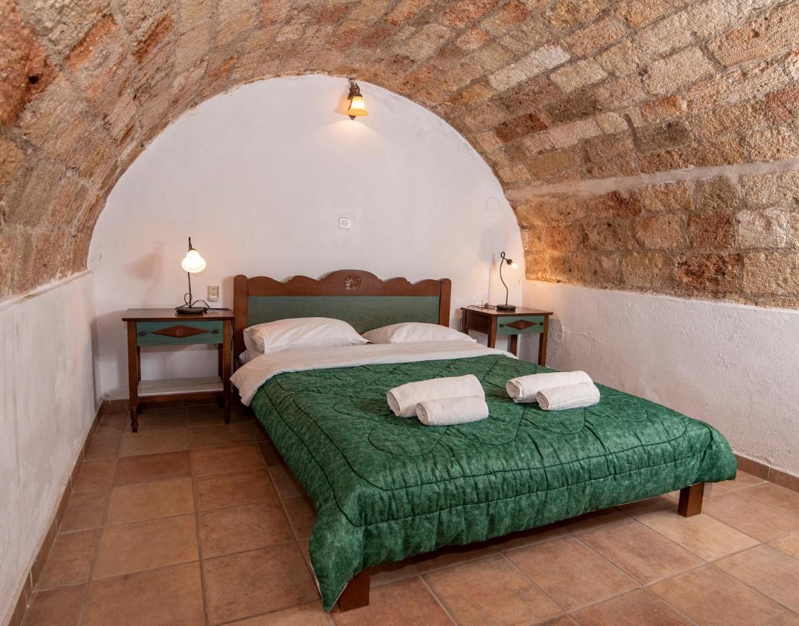 Goulas Traditional Guesthouse Monemvasía Buitenkant foto