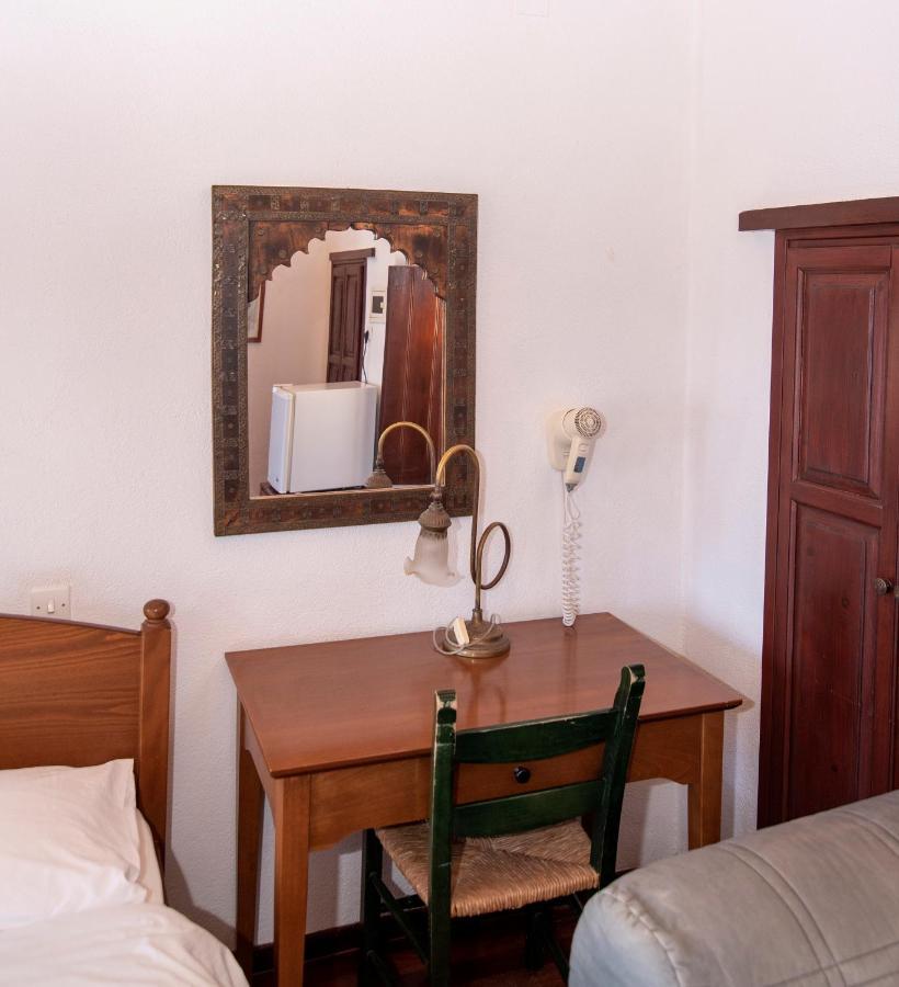 Goulas Traditional Guesthouse Monemvasía Buitenkant foto