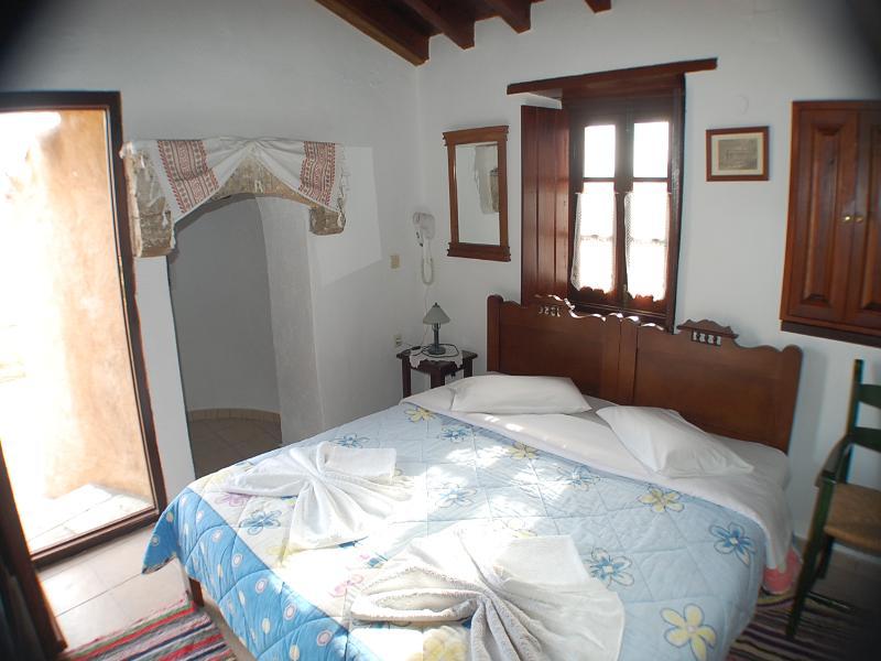 Goulas Traditional Guesthouse Monemvasía Buitenkant foto