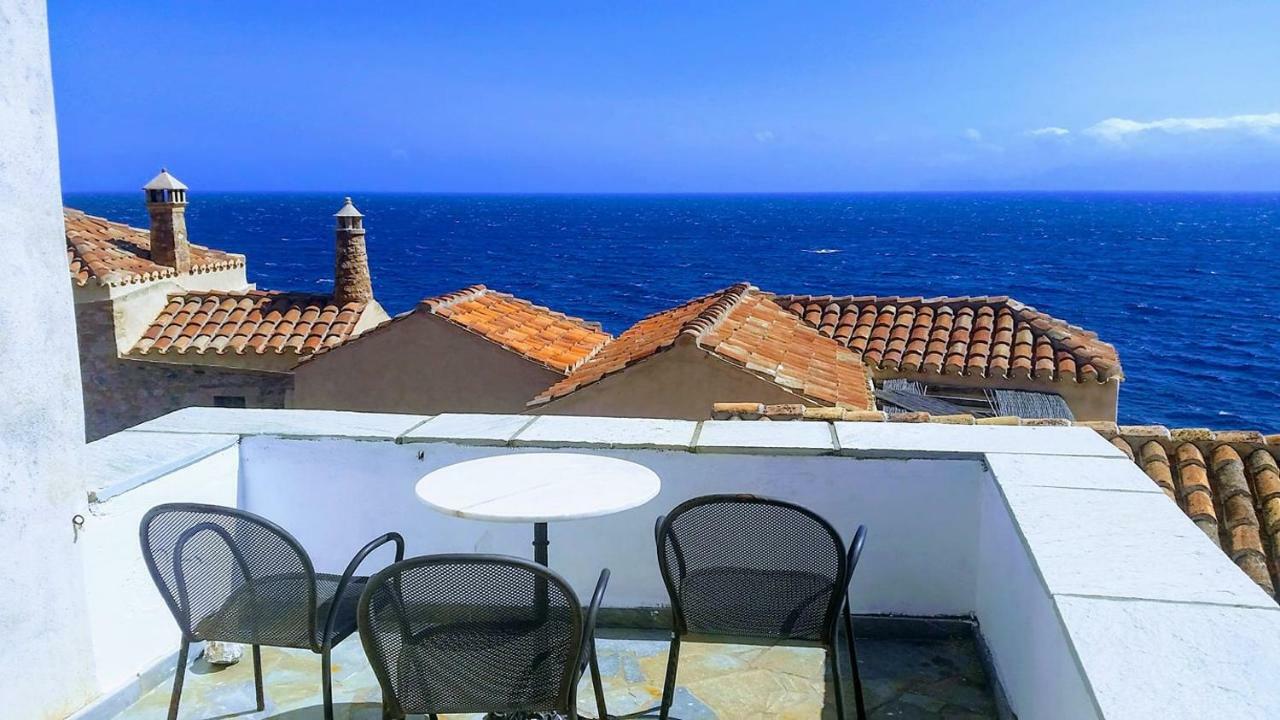 Goulas Traditional Guesthouse Monemvasía Buitenkant foto