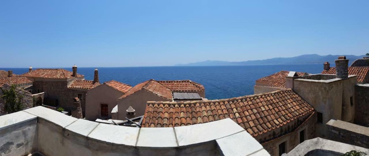 Goulas Traditional Guesthouse Monemvasía Buitenkant foto